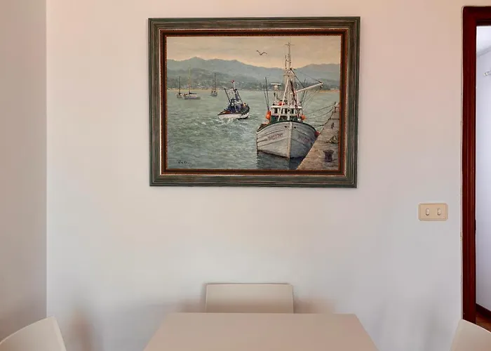Lägenhet En Sanxenxo. Atico Con Vistas Al Mar.